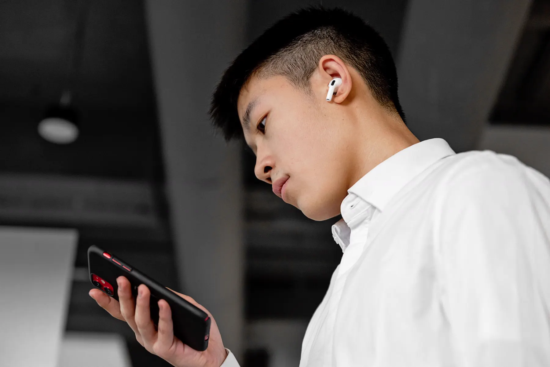 Person using personal technology